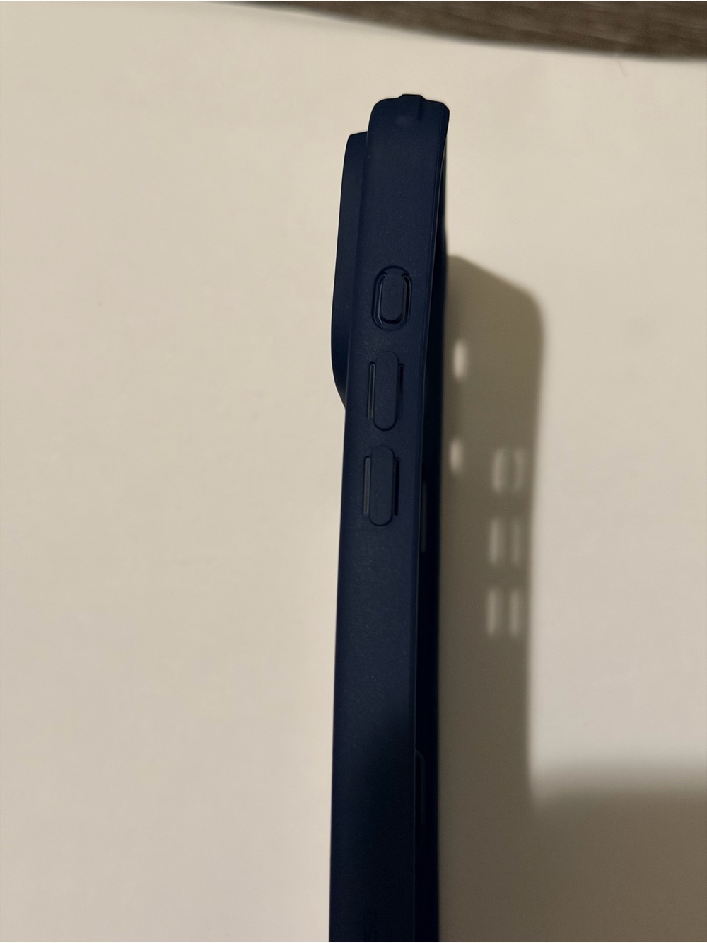 ESR for iPhone 17 Pro Max Case - Picture 3 of 7